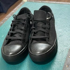 NonSlip Shoes